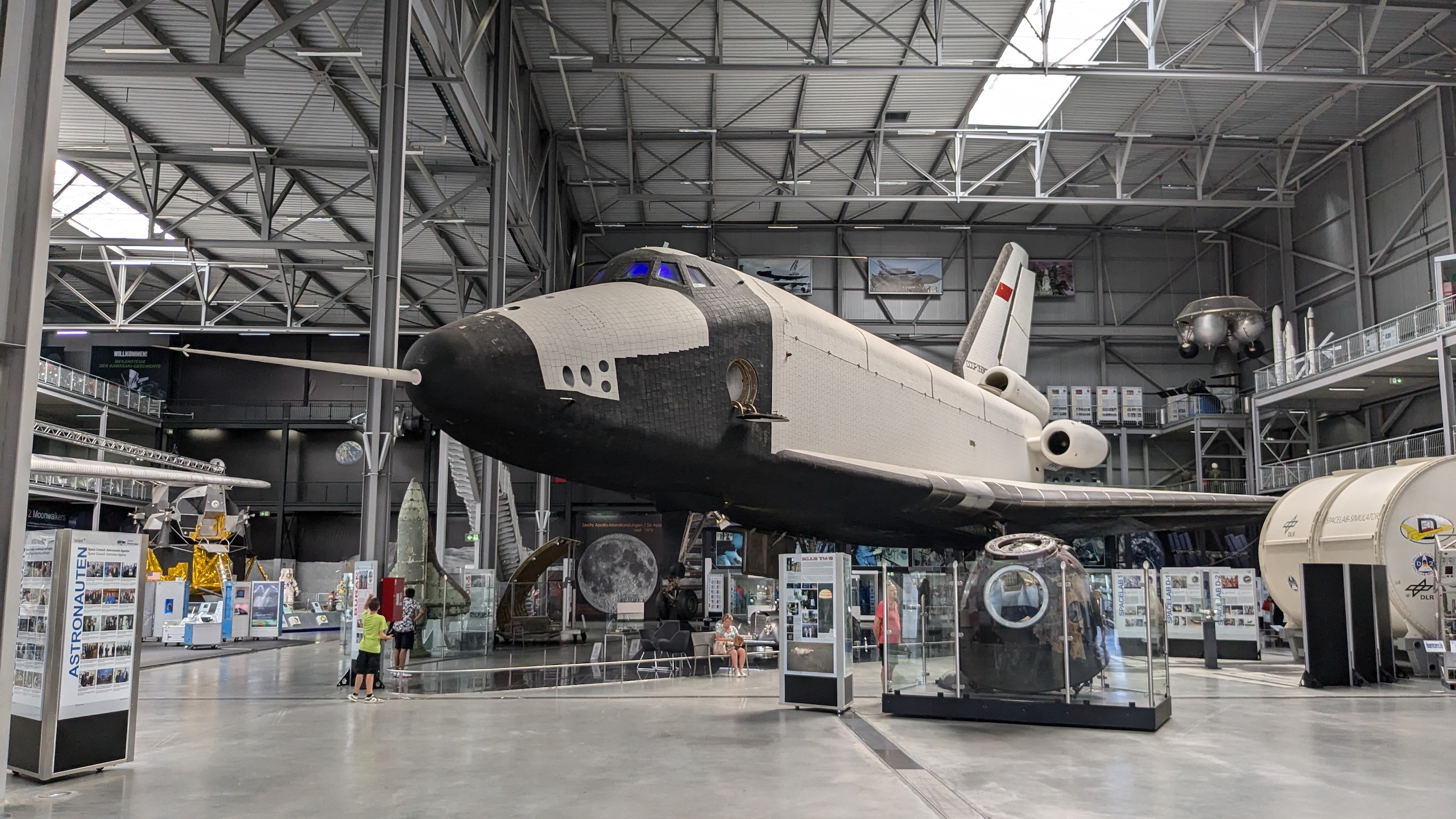 Jedním z hlavních lákadel ve Speyeru je raketoplán Buran (fotografie: Marek Tomíšek)
