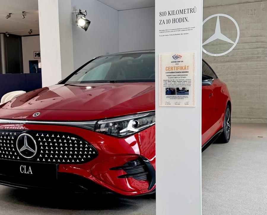 Rekordní Mercedes-Benz CLA
